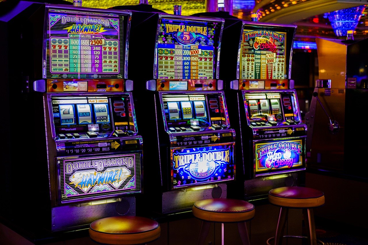 Ten Unheard Methods To realize Better Online Casino.