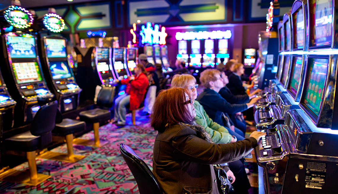 Get Hooked to Live Casino Gaming Today